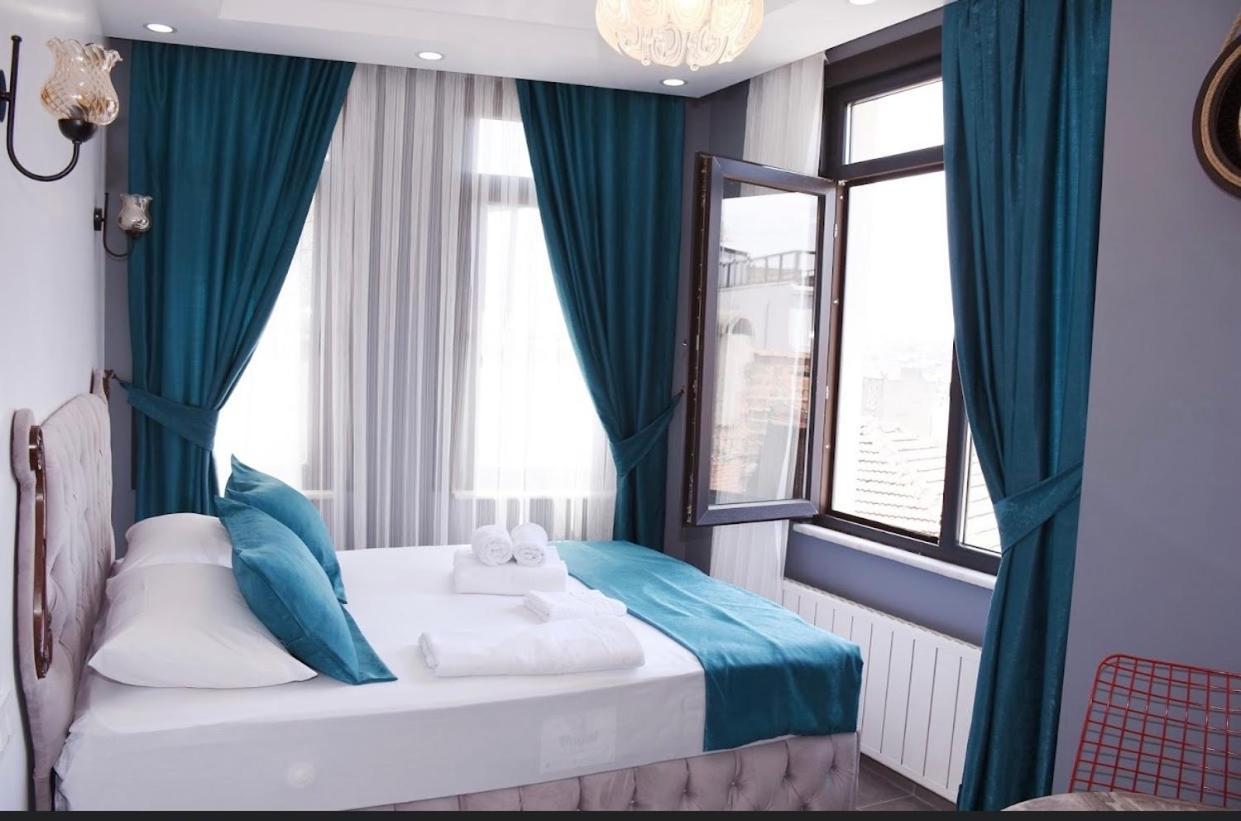 Отель Galata Zade Luxury Boutique 3*